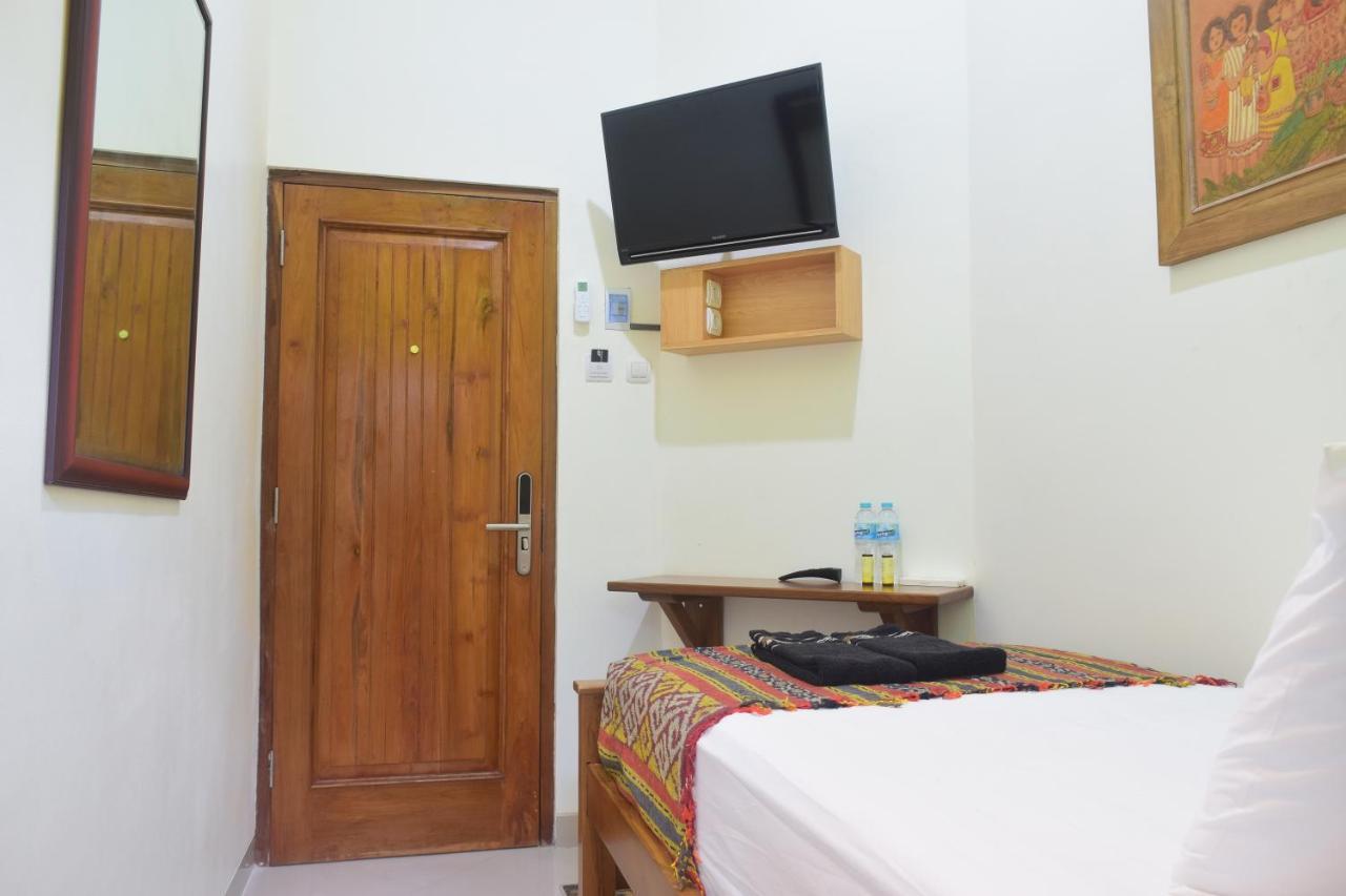 The Cabin Hotel Ambasador Yogyakarta Ngoại thất bức ảnh